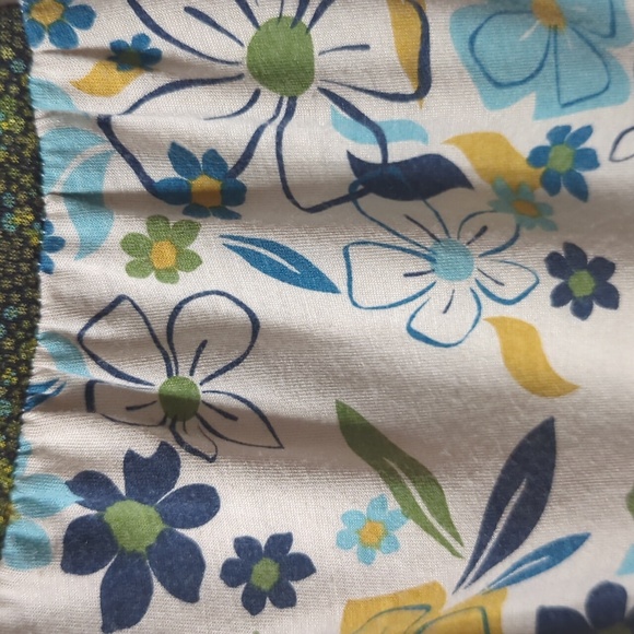 Cottagecore Daytrip Floral Top - Picture 8 of 10